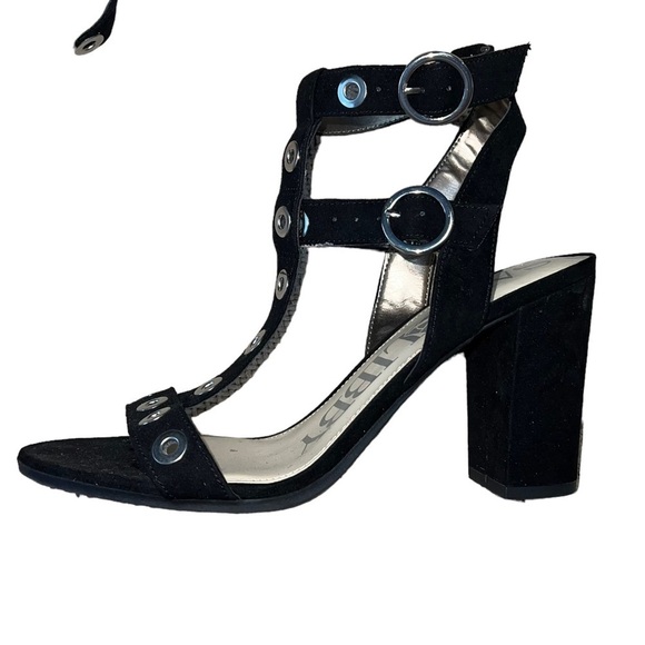 Sam & Libby Evita T-Strap Grommet Heels - Picture 6 of 7